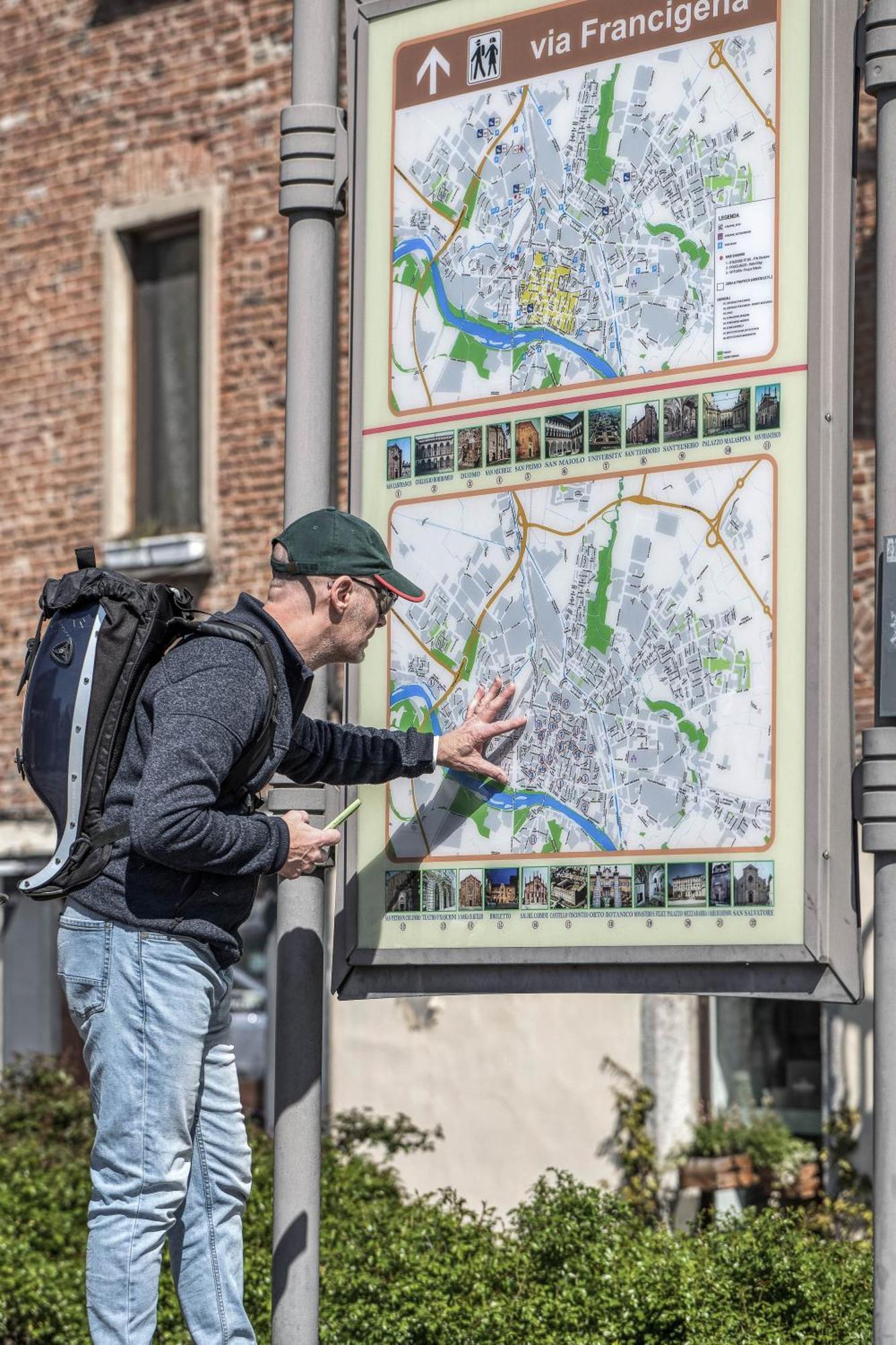 Angolo Al Ponte Micro Appartamento In Pieno Centro Павия Екстериор снимка